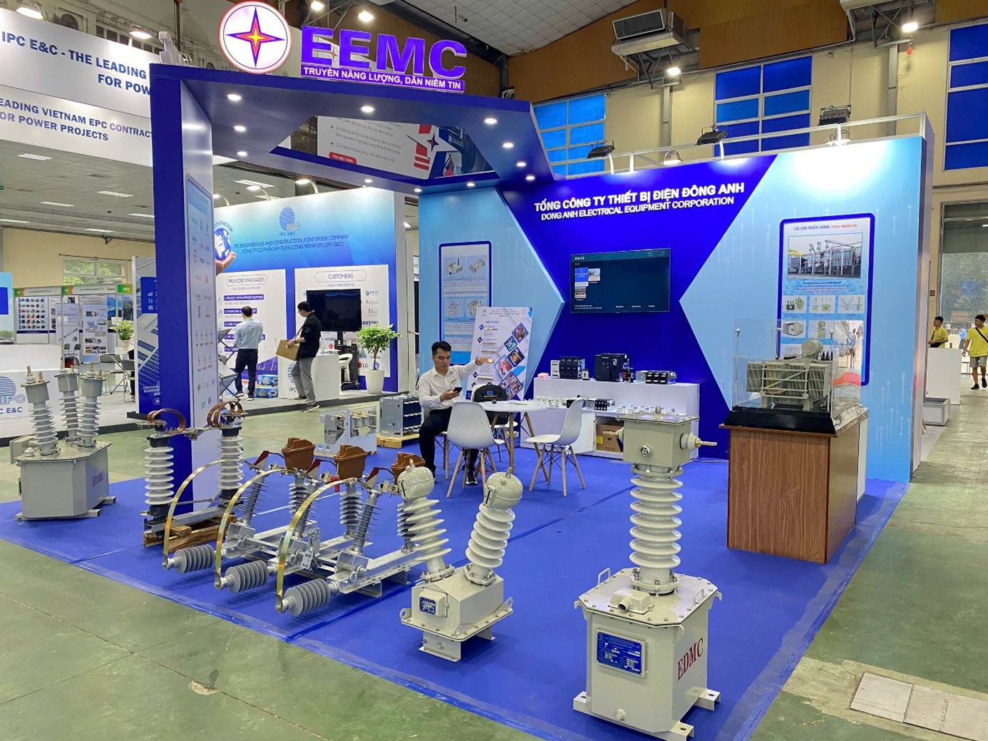 EEMC tạo dấu ấn mạnh mẽ tại VCAE EXPO 2025: khẳng định vị thế doanh nghiệp dẫn đầu tại khu vực